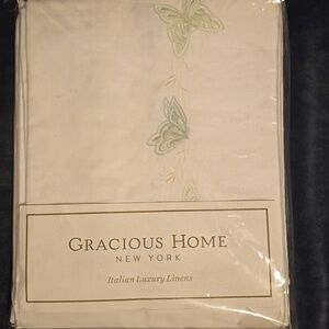Gracious Home Luxury Farfalle Green Twin Duvet, Retail Price $395.00US